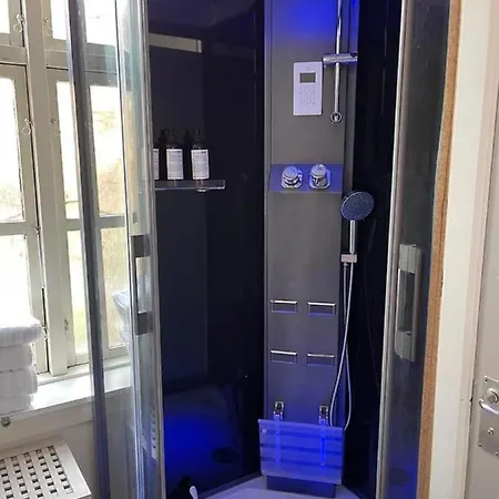 Apothekergaarden Stuen Mod Gardhaven Отель типа 