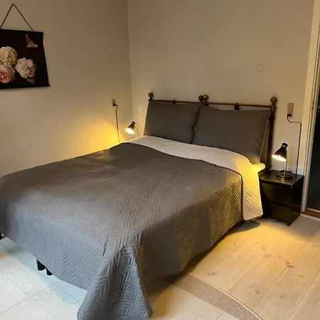Apothekergaarden Stuen Mod Gardhaven * Stege
